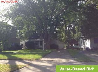 5652 Harding St, Dearborn Heights, MI 48125