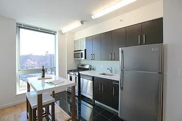 Rented by Bklyn Gold Leasing Office