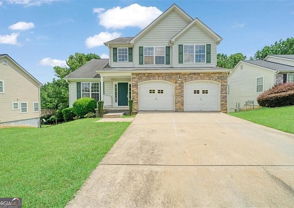 1st image of 5745 Village Loop