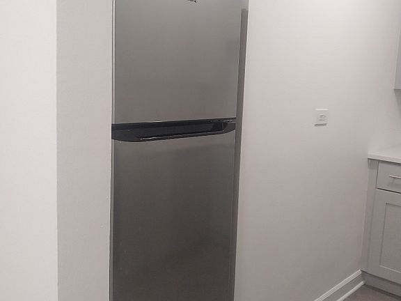 4th image of 5701 W Washington Blvd APT 1E
