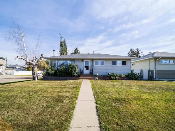 10245 160th St NW, Edmonton, AB T5P 3G1