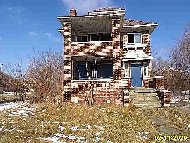 2640 Elmhurst