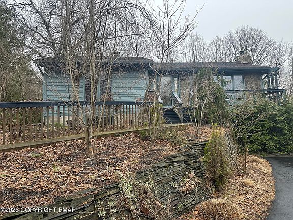 3rd image of 200 Mount Nebo Rd