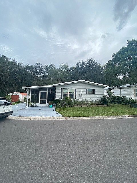 1st image of 10595 Pleasant Blvd