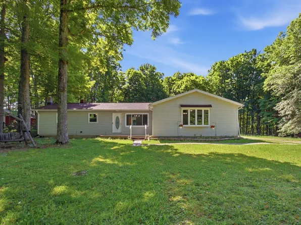 5309 Bloominggrove Rd, Galion, OH 44833