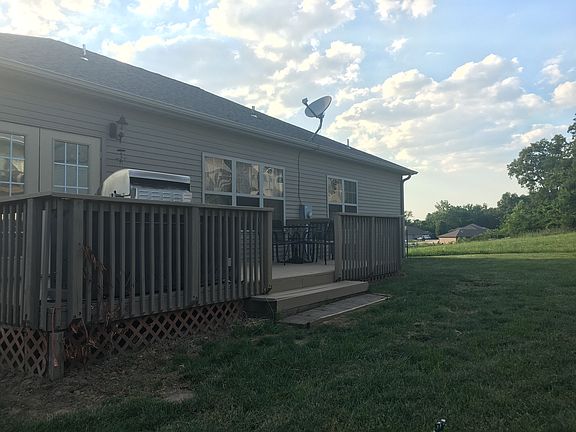 3rd image of 4916 Pinedale