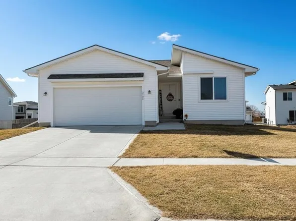 3504 Wolf Creek Rd SW, Bondurant, IA 50035