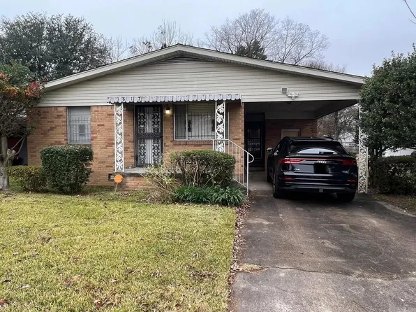 617 N Cedar St, North Little Rock, AR 72114