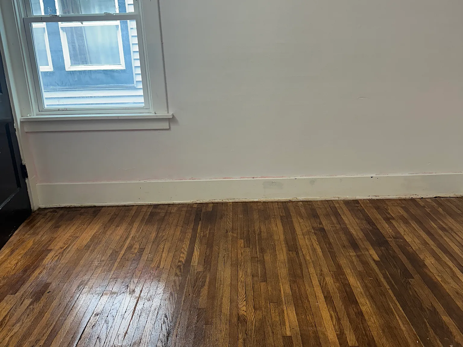 3 bed, 1100 sqft, $1,200 — Photo 4