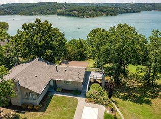 449 Amanda Rd, Ridgedale, MO 65739