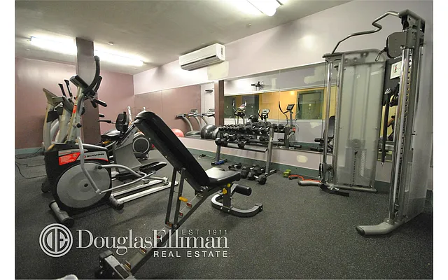 Rented by Douglas Elliman | media 22