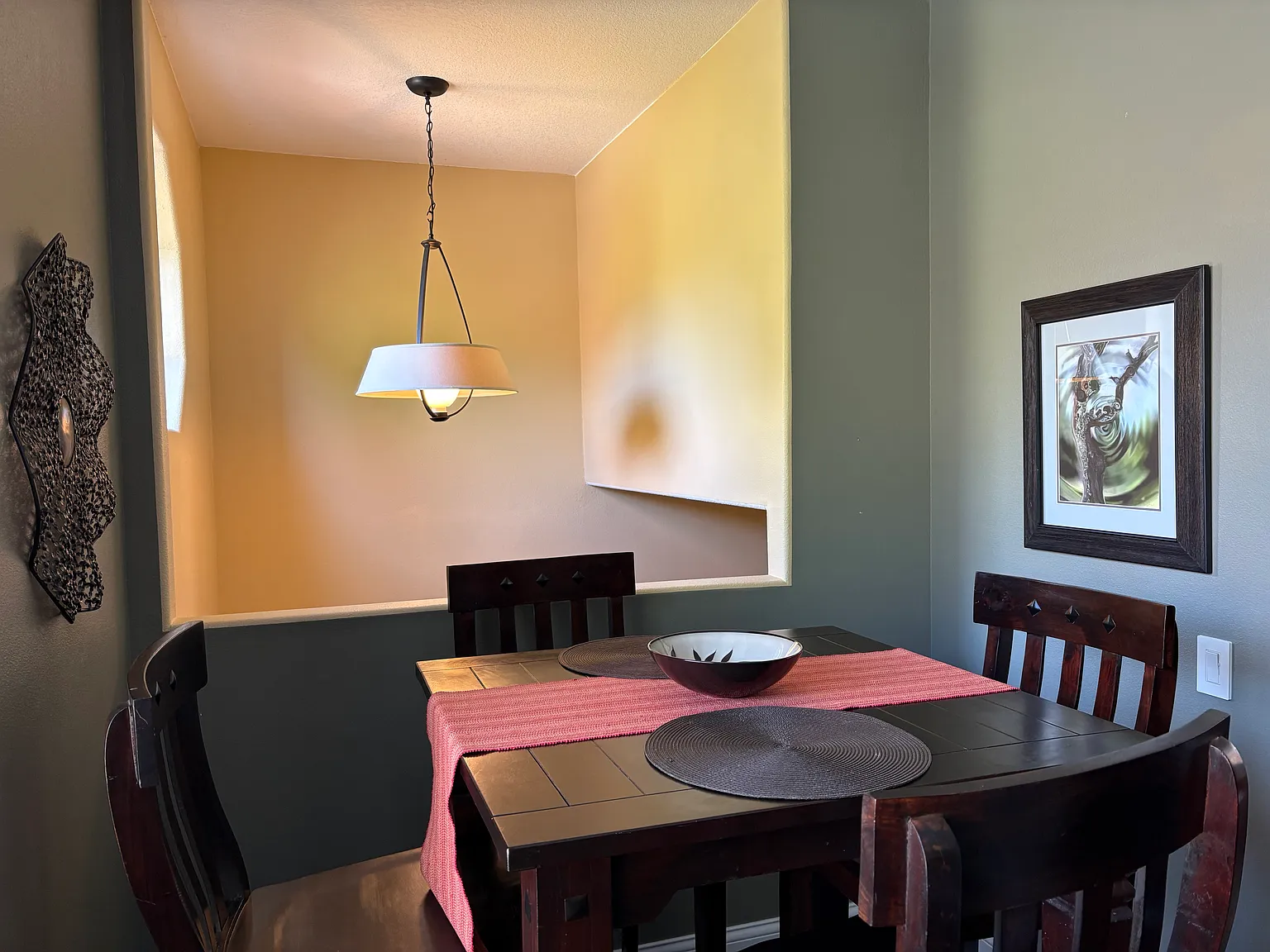2 bed, 1491 sqft, $2,600 — Photo 4