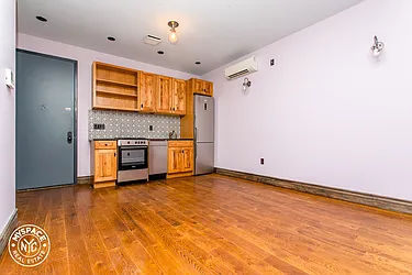 Rented by MySpaceNYC