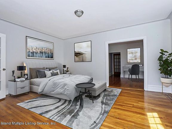 4th image of 20 Walters Ave