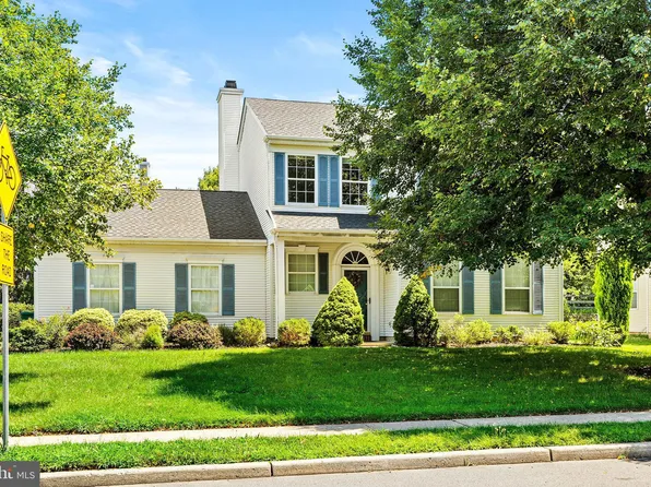 412 Denow Rd, Pennington, NJ 08534