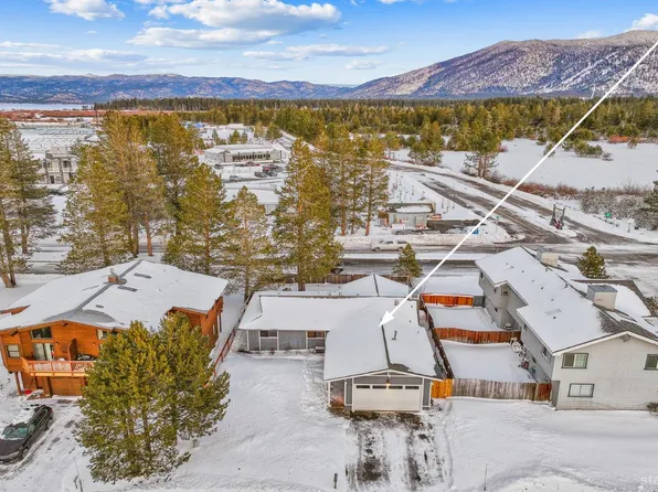 609 Danube Dr, South Lake Tahoe, CA 96150