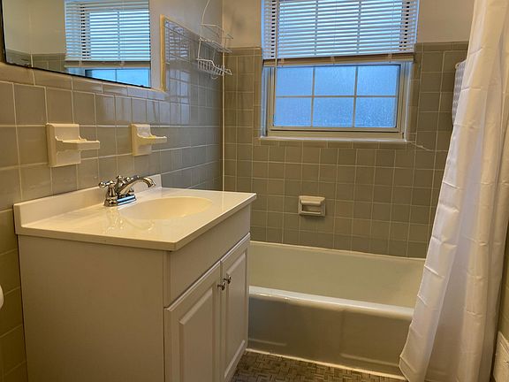 2nd image of 1984 Elmwood Ave APT D