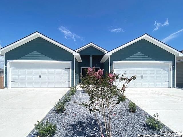 1st image of 600-602 Ashers Pl