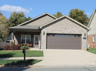 109 Broad Meadow Ct, Rural Hall, NC 27045