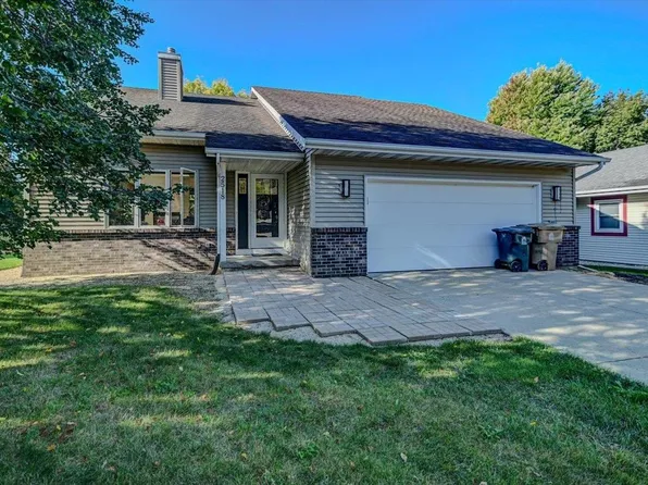 2518 Crest Line Drive, Madison, WI 53704