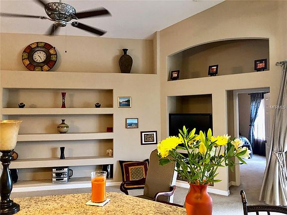 3rd image of 7171 White Trillium Cir