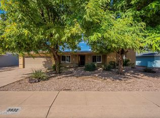 3932 E Shaw Butte Dr, Phoenix, AZ 85028