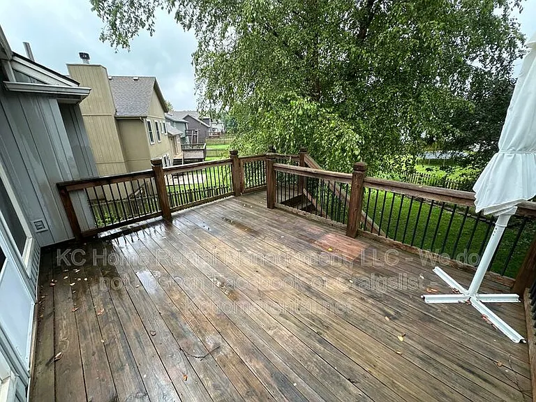 1224 SE Princeton Dr — Photo 42