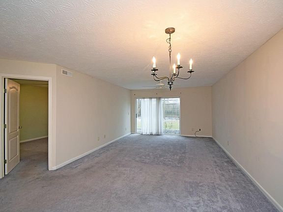 3rd image of 840 Southmeadow Cir Unit 103