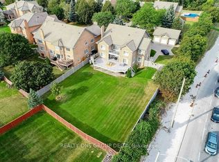 1918 Royal Credit Blvd, Mississauga, ON
