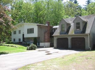 6 Carrie Dr, Merrimack, NH 03054