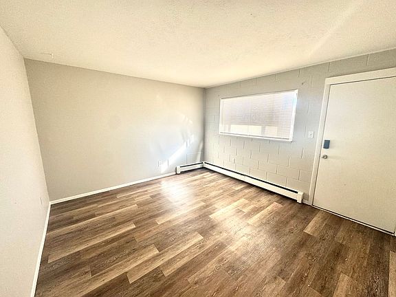 3rd image of 3126 N Hancock Ave Unit 2