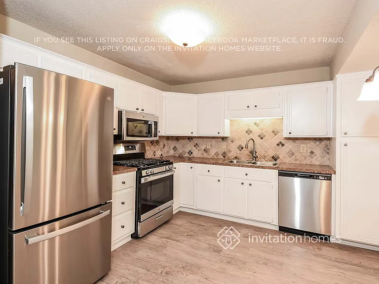 6198 Brookside Ln — Photo 9