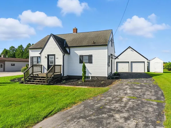 213 South Packer DRIVE, Manitowoc, WI 54220