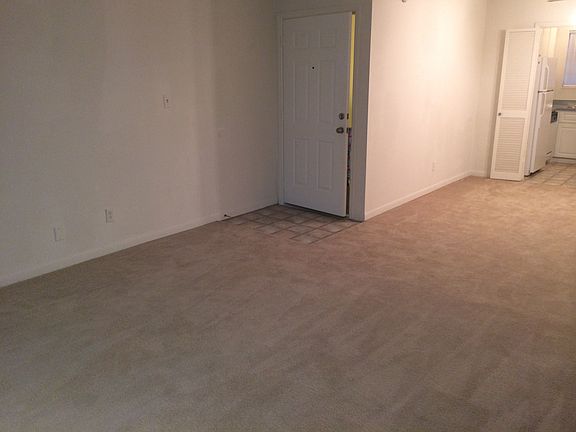 3rd image of 7006 Santa Ana Dr APT 201