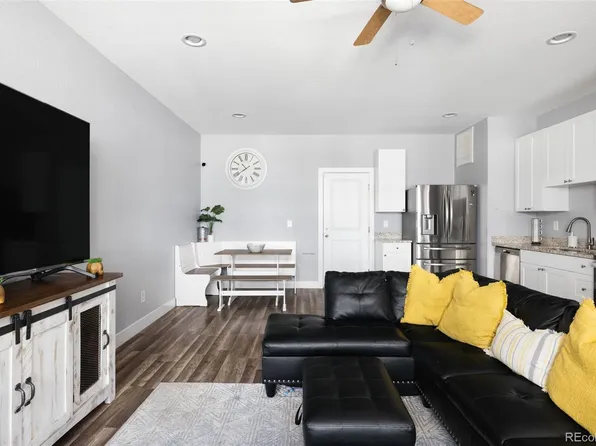 306 S 4th Court, Deer Trail, CO 80105