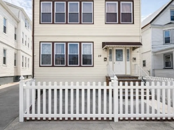 19 Burgess Pl, Passaic, NJ 07055