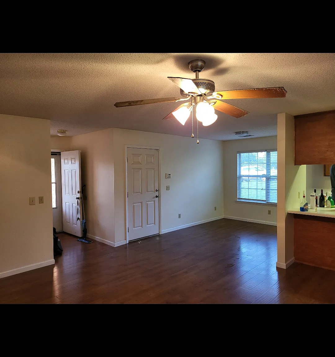 3 bed, 1208 sqft, $1,200 — Photo 3