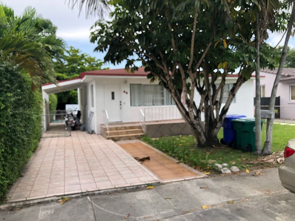 2nd image of 45 SW 58th Ave