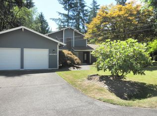 16427 SE 35th St, Bellevue, WA 98008