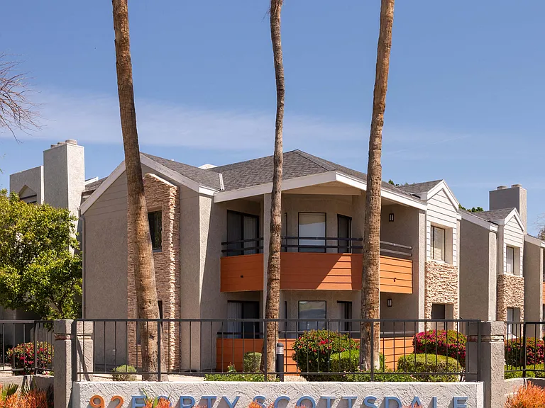 92Forty Scottsdale — Photo 32