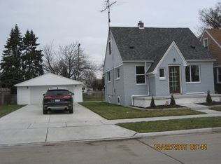 1568 Dee St, Wyandotte, MI 48192