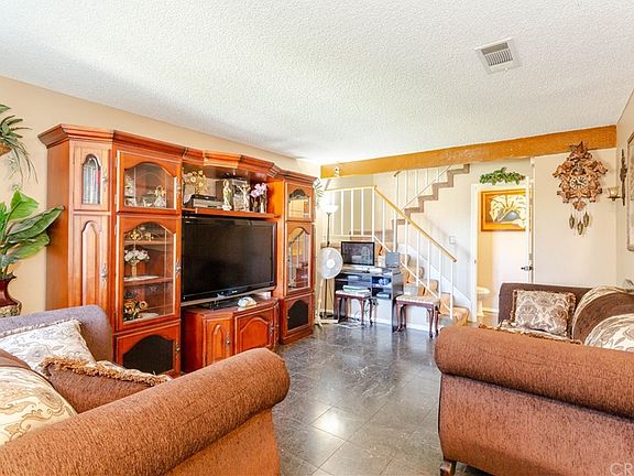 5th image of 9800 Vesper Ave Unit 46