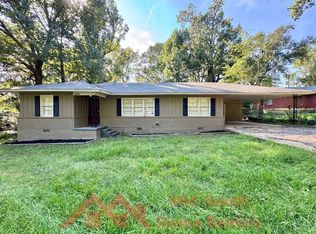 2929 Bede Rd, Memphis, TN 38128