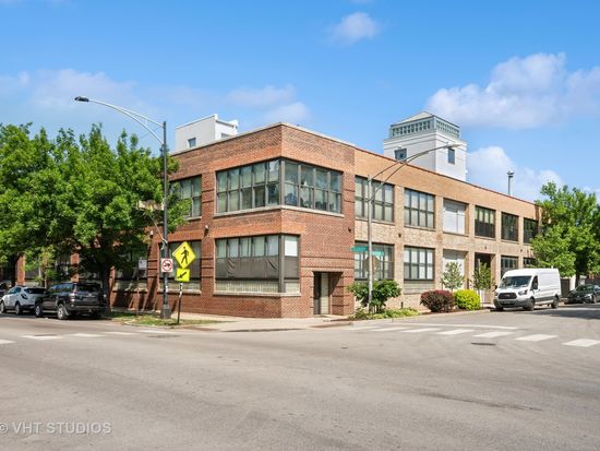 2804 N Lakewood Ave APT 102, Chicago, IL 60657