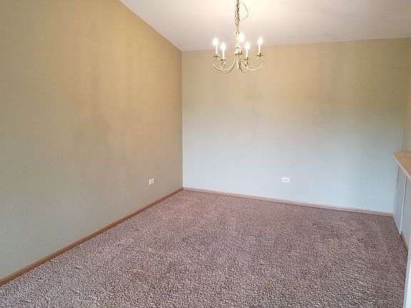 3rd image of 521 Silverstone Dr #521