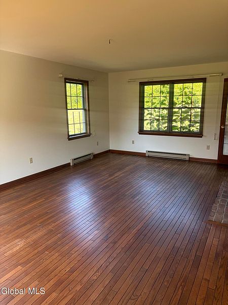 4th image of 20 Butternut Hill Drive