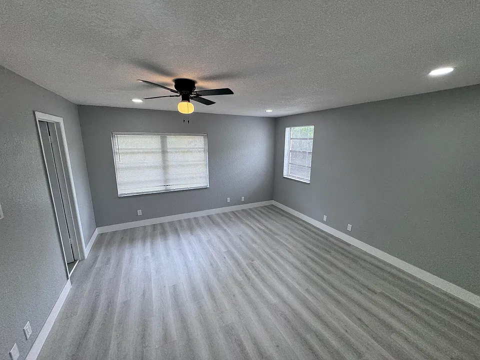 11001 Royal Palm Blvd #6