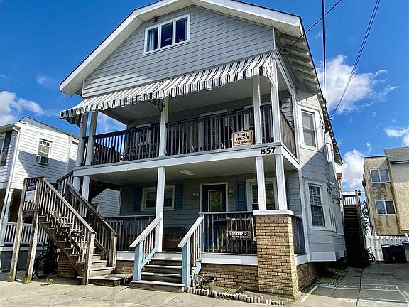 3rd image of 857 Pelham Pl #C