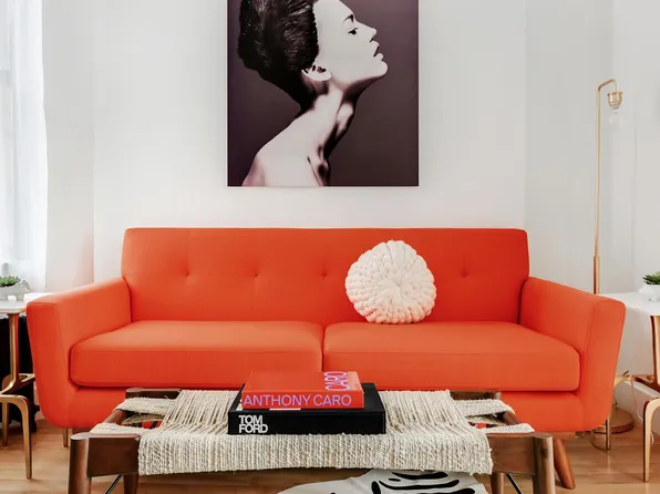 223 West 10th Street image 1 of 10