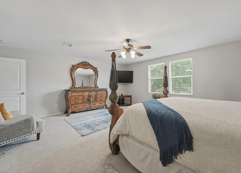 9601 Euclid Dr — Photo 43